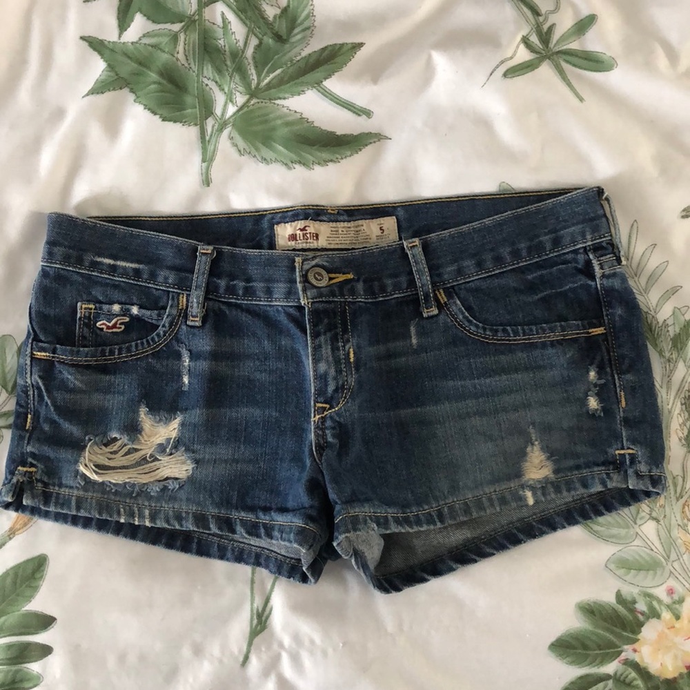 Hollister jean shorts